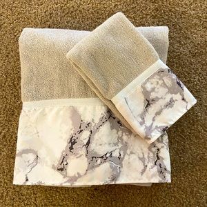 matching marble towels